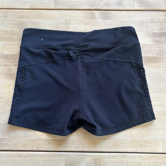 Aeropostale Sport Womens Black Retro Athletic Shorts W/ Flower Cutouts Size L - Picture 10 of 10